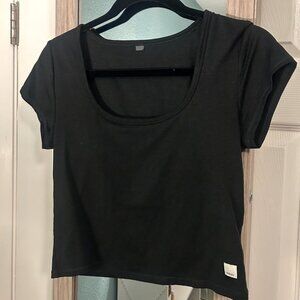 Vuori Short Sleeve Halo Crop Top Black Size M